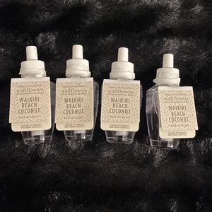 Bath and Body Works 4pc Waikiki Beach Coconut Wallflower Bundle